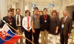 Reprezentácia SR v Berne na IBO (zľava): Filip Nemčko, prof. RNDr. Peter Fedor, PhD., Ondrej Beláň, Ján Karaffa, Lukáš Janošík (študent Gymnázia Ľ. Š. Trenčín), doc. RNDr. Andrea Ševčovičová, PhD., prof. RNDr. Pavol Eliáš, CSc.