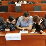 Dejepisná olympiáda - najviac o histórii diktatúry vedia stredoškoláci z Trenčína