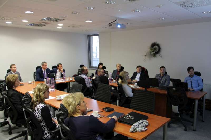 SME PARTNERI - REGIONÁLNA STREDOŠKOLSKÁ HOKEJOVÁ AKADÉMIA